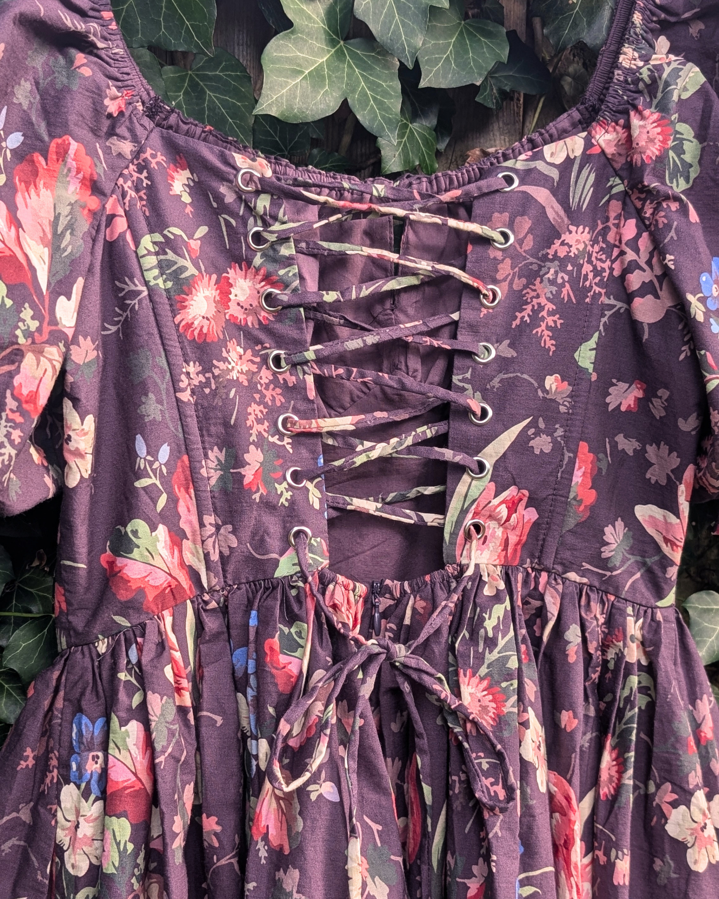 Eira Short Sleeve Dark Floral Mini