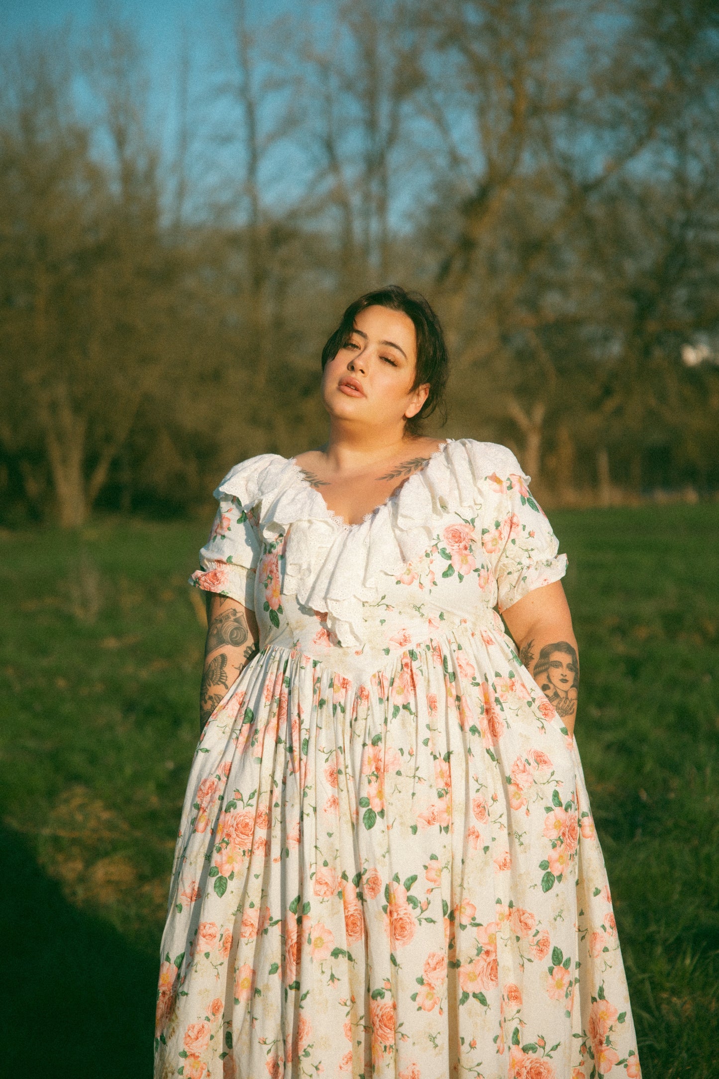 Anne Short Sleeve Cream Floral - July Pre-Order