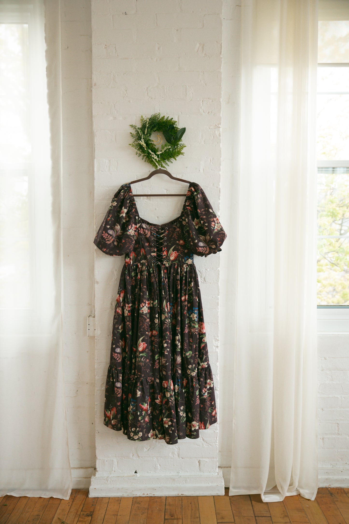 Eira Short Sleeve Dark Floral - July Pre-Order