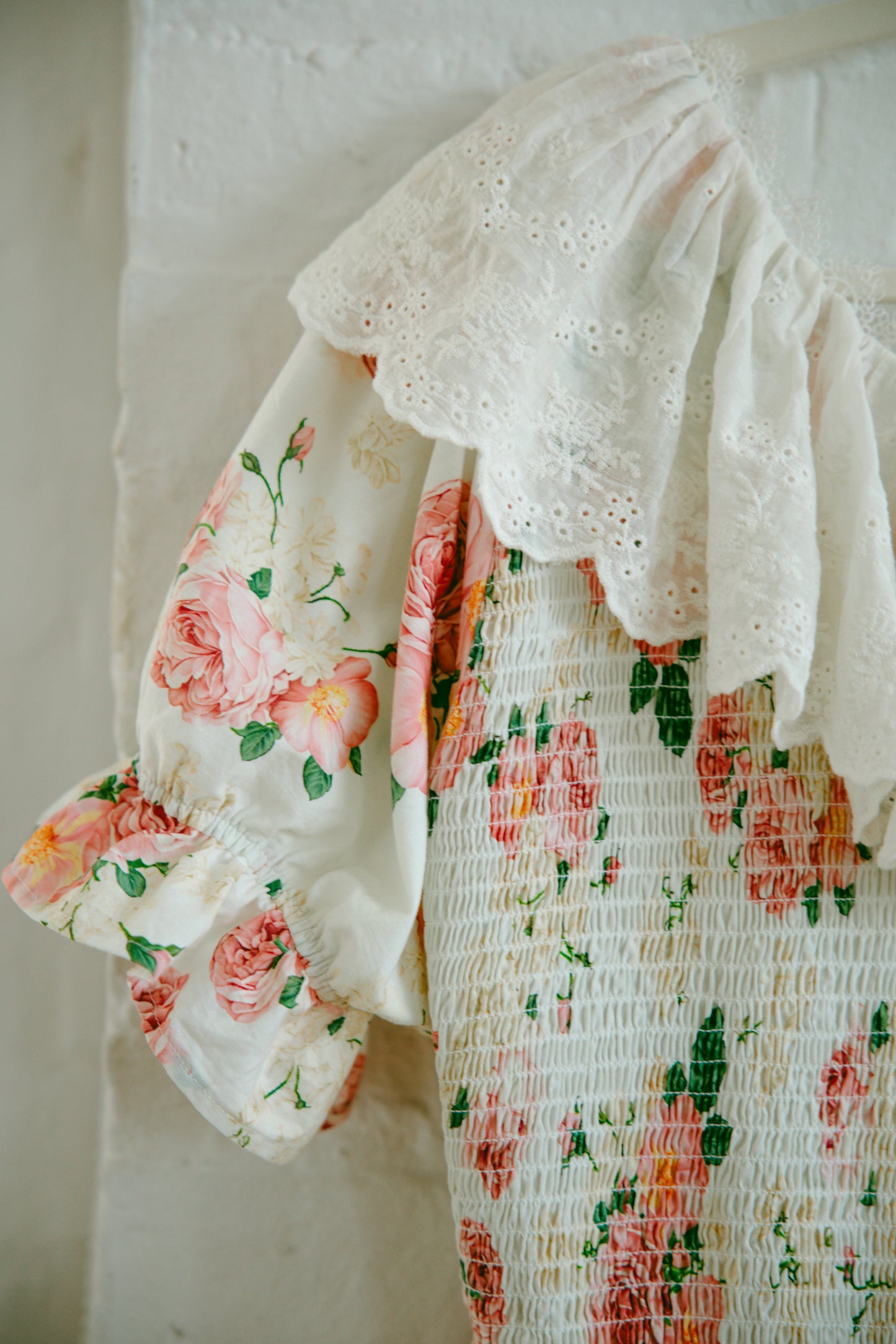 Anne Short Sleeve Cream Floral - July Pre-Order