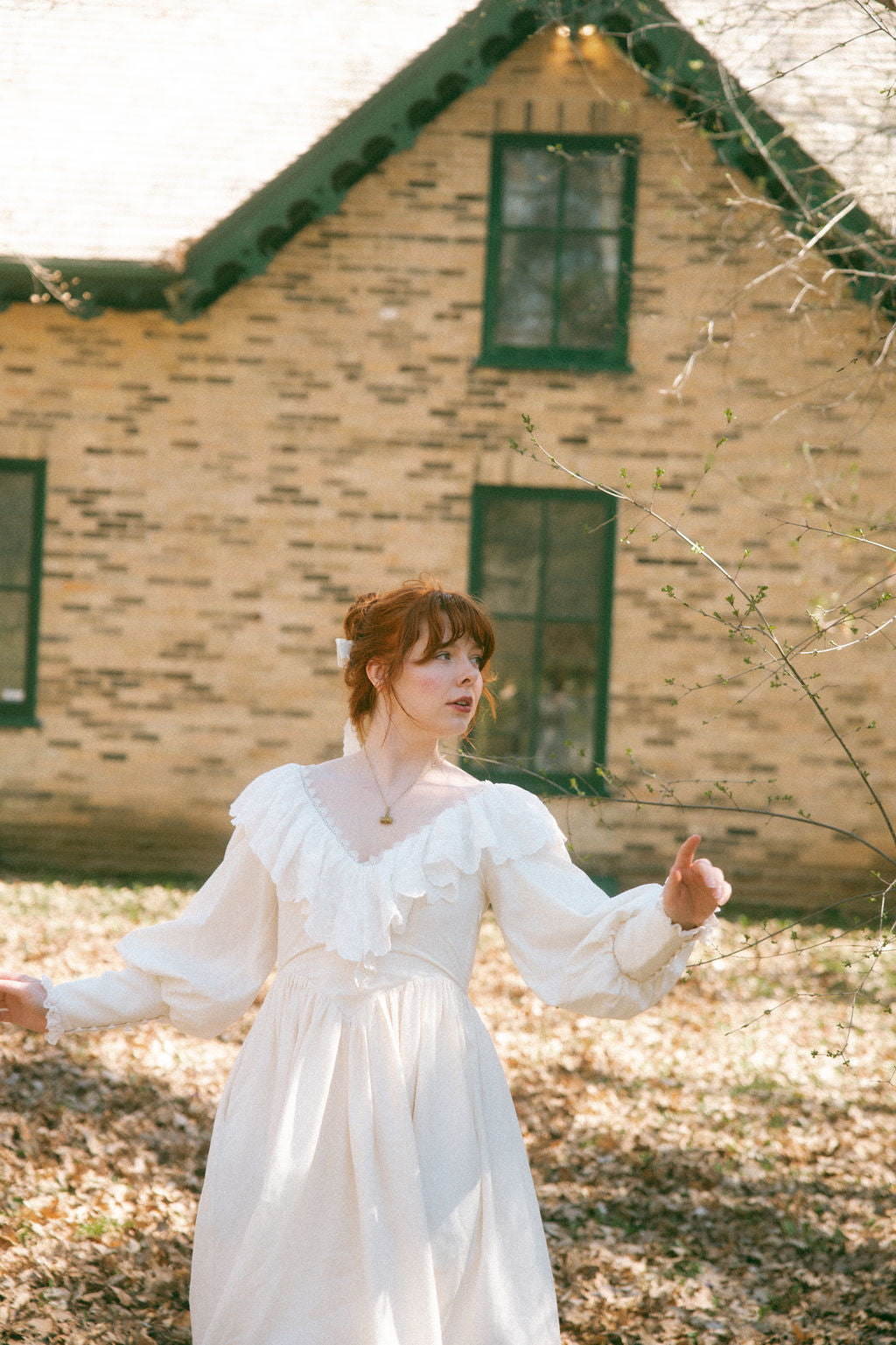 Anne Long Sleeve Linen - July Pre-Order